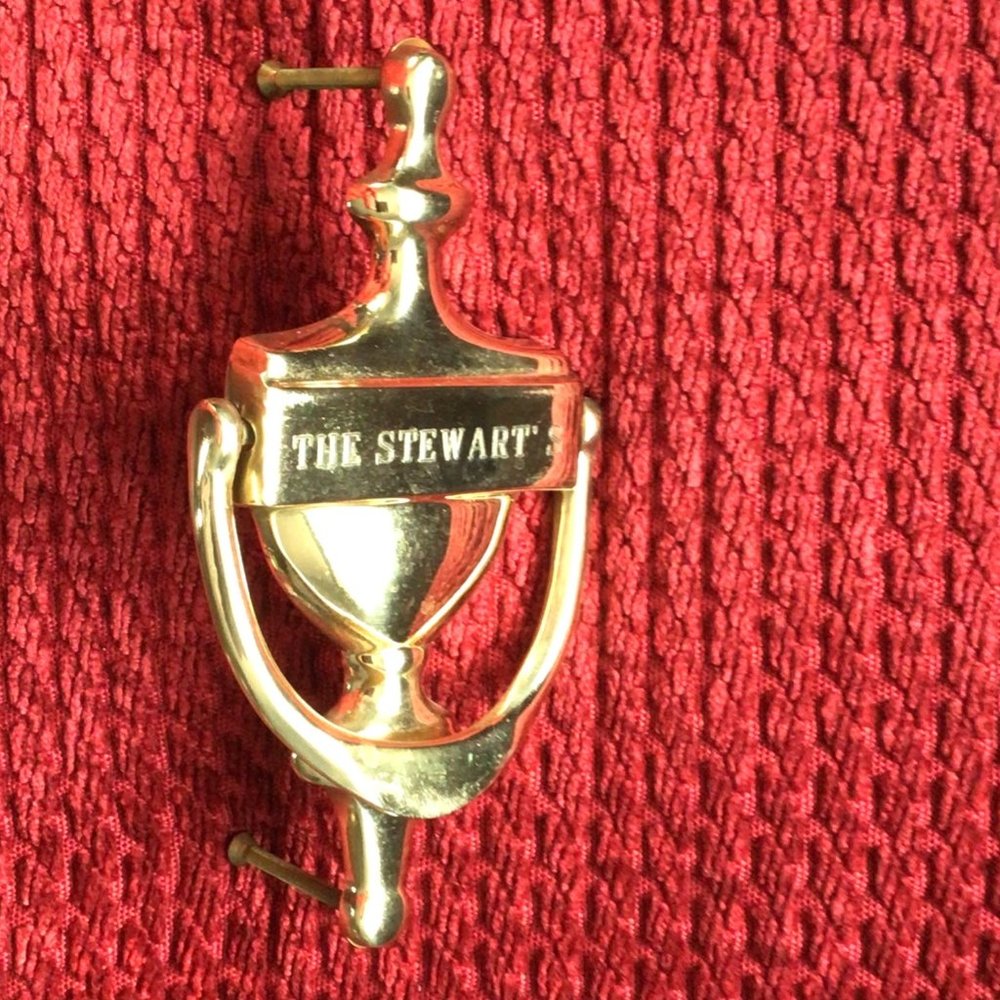 Gold toned metal Door Knocker for "The Stewart's" - Picture 1 of 4